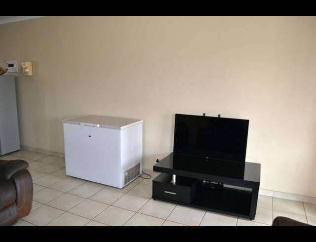 2 BEDROOM APARTMENT FOR SALE IN SONNEVELD